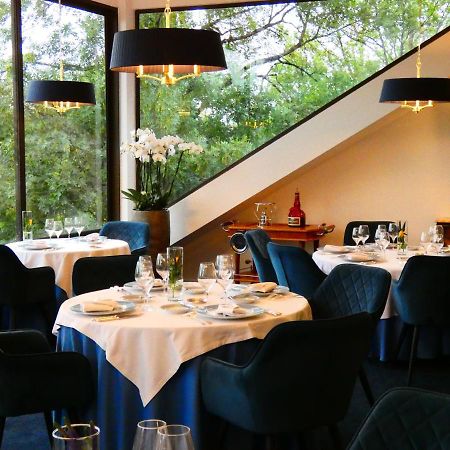 Hostellerie Restaurant Les Gorges De L'Aveyron Bruniquel Luaran gambar