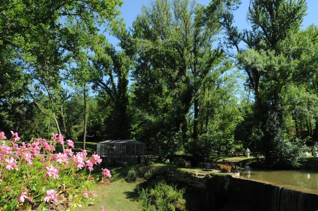 Hostellerie Restaurant Les Gorges De L'Aveyron Bruniquel Luaran gambar